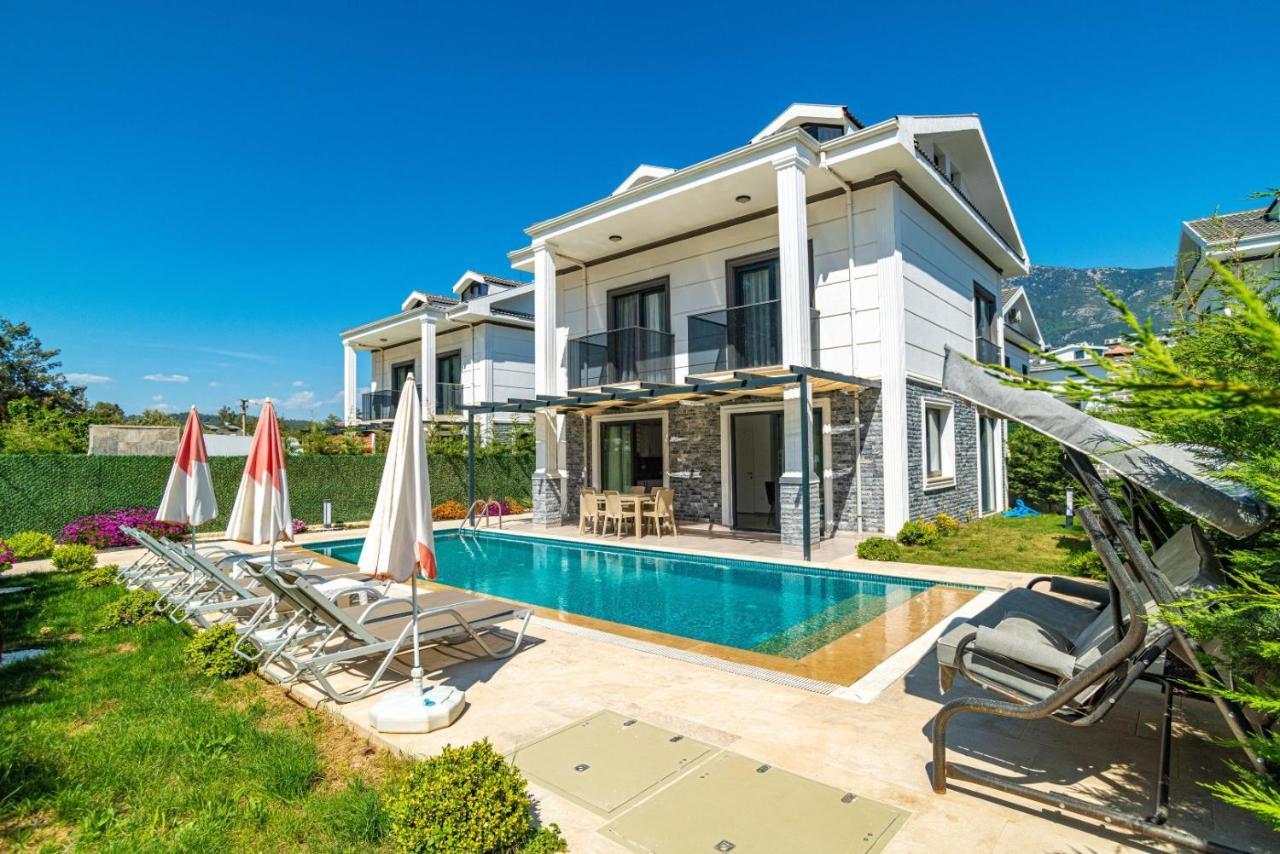 4 Bedroom Holiday Villa In Hisaroenue Oeluedeniz- Gold Rose Fethiye Buitenkant foto