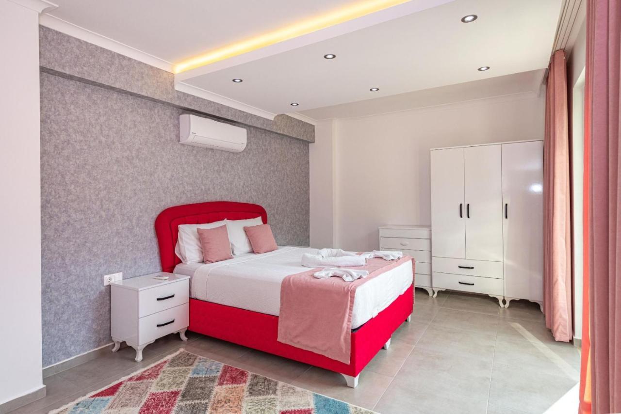 4 Bedroom Holiday Villa In Hisaroenue Oeluedeniz- Gold Rose Fethiye Buitenkant foto