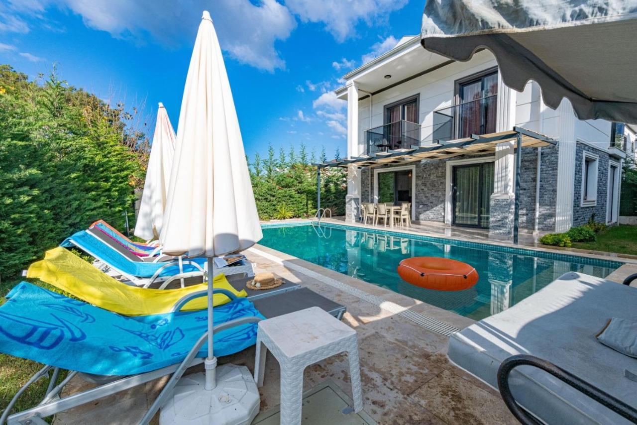 4 Bedroom Holiday Villa In Hisaroenue Oeluedeniz- Gold Rose Fethiye Buitenkant foto