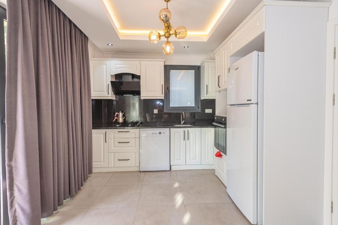 4 Bedroom Holiday Villa In Hisaroenue Oeluedeniz- Gold Rose Fethiye Buitenkant foto