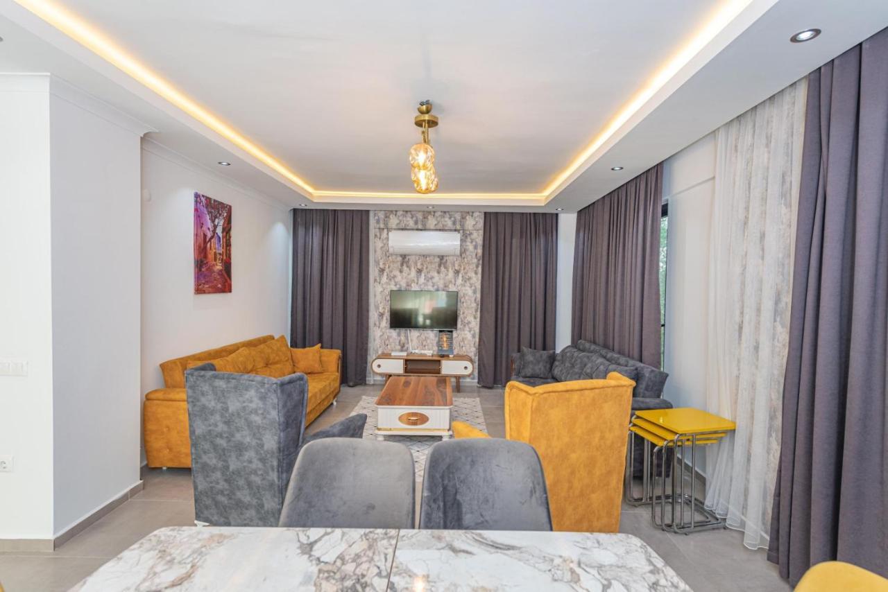 4 Bedroom Holiday Villa In Hisaroenue Oeluedeniz- Gold Rose Fethiye Buitenkant foto