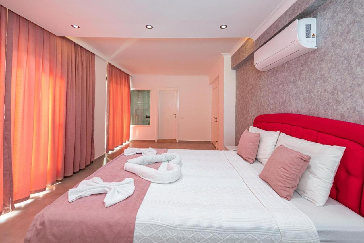 4 Bedroom Holiday Villa In Hisaroenue Oeluedeniz- Gold Rose Fethiye Buitenkant foto