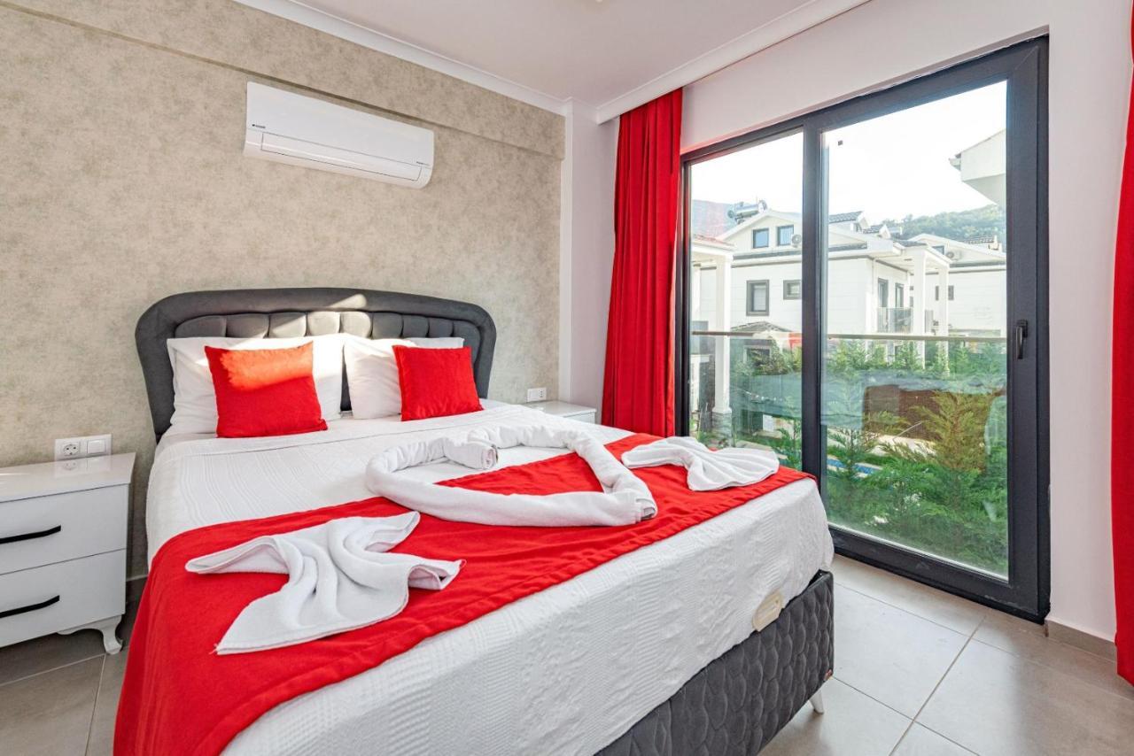 4 Bedroom Holiday Villa In Hisaroenue Oeluedeniz- Gold Rose Fethiye Buitenkant foto