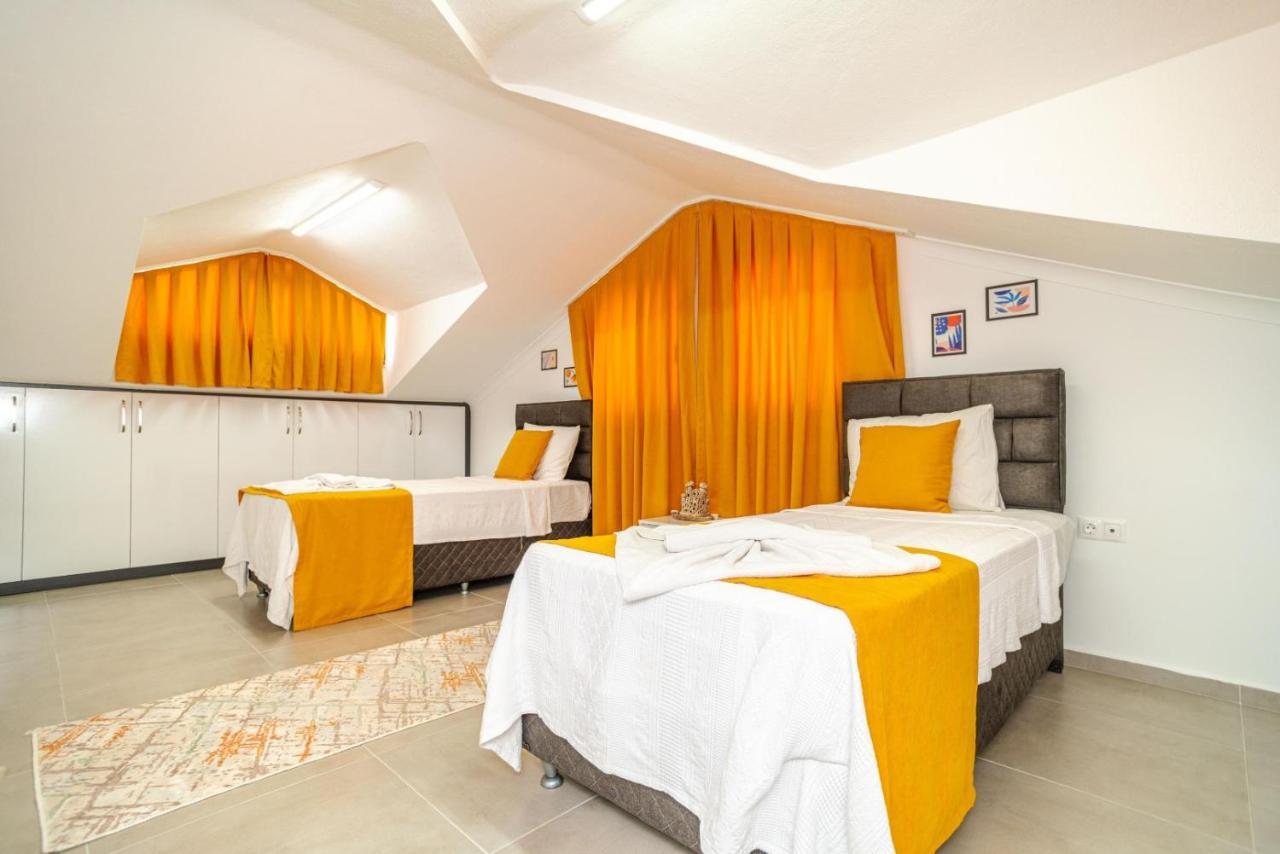 4 Bedroom Holiday Villa In Hisaroenue Oeluedeniz- Gold Rose Fethiye Buitenkant foto